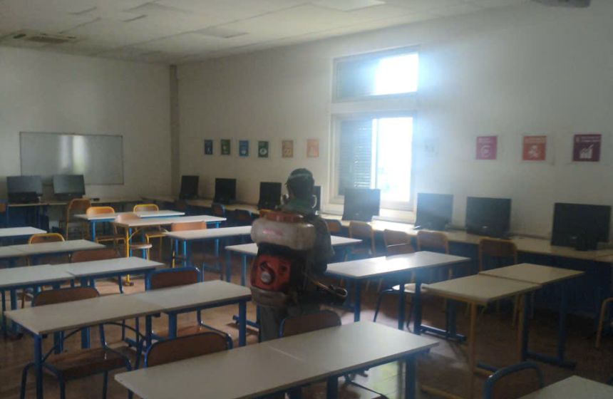 Tủ điện và hộp kỹ thuật: vì sao kiến vào và ai phải kiểm